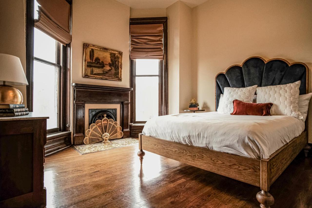 Villa Henrie House I Luxury 4Br Downtown Historic Gem With Library & Patio à Nashville Extérieur photo