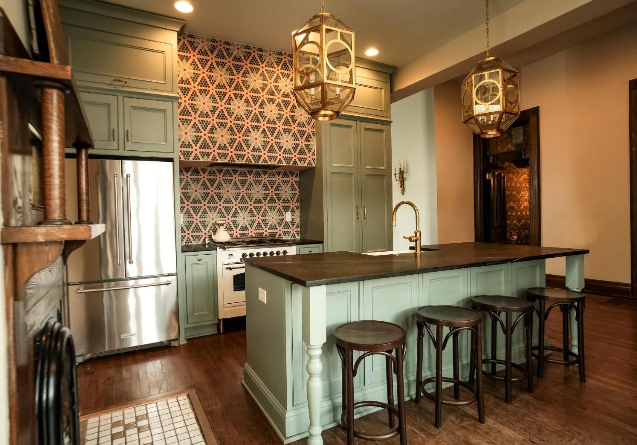 Villa Henrie House I Luxury 4Br Downtown Historic Gem With Library & Patio à Nashville Extérieur photo